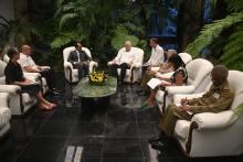 ONU y Cuba fortalecen cooperación en reducción de riesgos de desastres.  El representante especial del Secretario General de la ONU, Kamal Kishore, reconoció los avances de Cuba en sistemas de alerta temprana y protección comunitaria, y reafirmó que la organización está “codo a codo” con la Isla frente al bloqueo y sus desafíos.