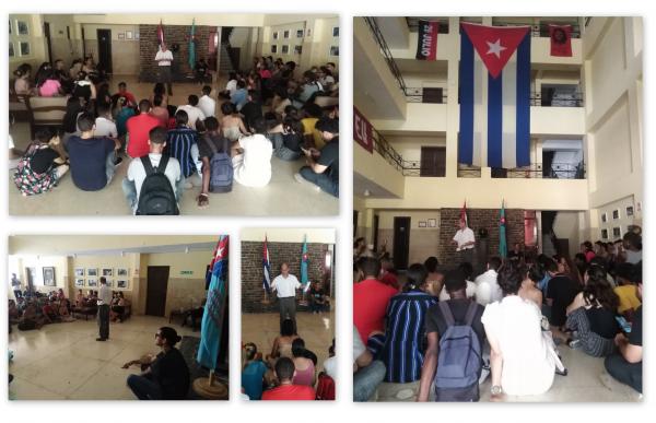 Intercambio del Rector del ISRI Rogelio Sierra con los estudiantes del ISRI