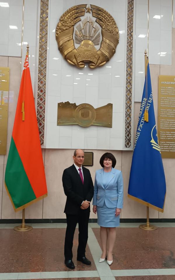 El Rector del ISRI y el Embajador de Cuba en Belarus sostuvieron un encuentro con la vicerectora primera de la Academia de Dirección adjunta al Presidente de la República de Belarus