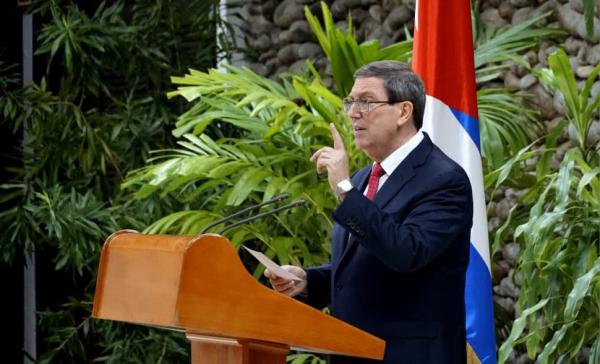 El ministro de Relaciones Exteriores, Bruno Rodríguez Parrilla, señaló que el reporte del Grupo de Trabajo de Harvard sobre el futuro de Cuba responde a intereses ideológicos y monetarios vinculados al Departamento de Estado, y oculta los daños reales del bloqueo económico contra la Isla.