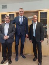 El Rector del ISRI se reunió  con e l Director de la Biblioteca Nacional de Belarus