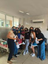 Estudiantes del  ISRI  visitaron la Sala de Pediatría del Instituto Nacional de Oncología y Radiobiología