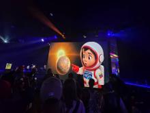 Delegación cubana visita la Expo “Niños en el Espacio” en Venezuela