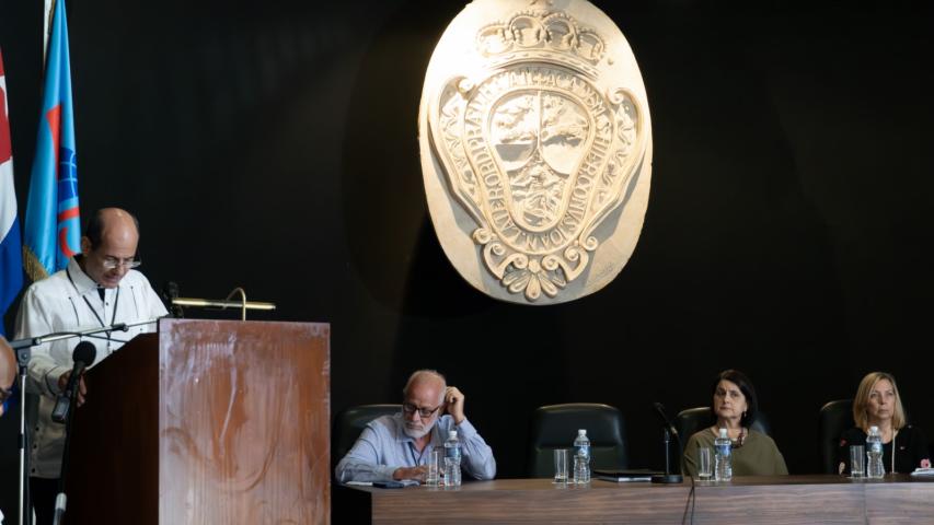 Conferencia inaugural del Seminario Internacional Diplomacia Cultural, a cargo del rector del ISRI, embajador Rogelio Sierra Díaz