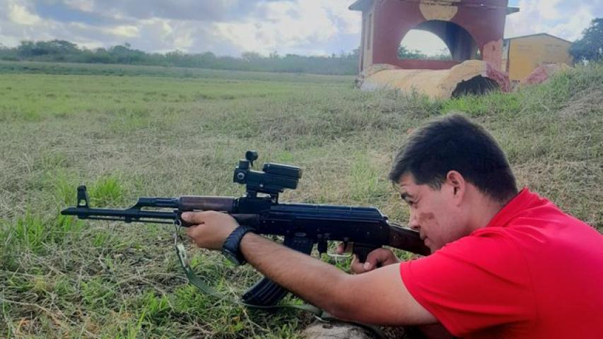 Desde la provincia de Matanzas los estudiantes de ISRI  en la primera línea de la preparación para la defensa de la Patria