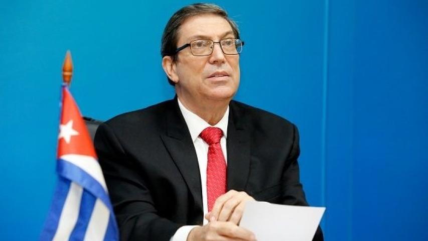 21/08/2026, Denuncia contra la política de "máxima asfixia" de EE. UU. El canciller Bruno Rodríguez reiteró la condena de Cuba hacia las medidas coercitivas unilaterales y el recrudecimiento del bloqueo económico impuesto por el gobierno estadounidense. 