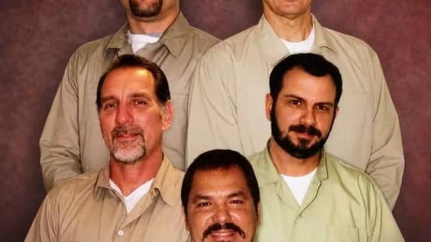 El 12 de septiembre de 1998, Gerardo, Ramón, Antonio, Fernando y René fueron encarcelados por defender a su pueblo de actos terroristas