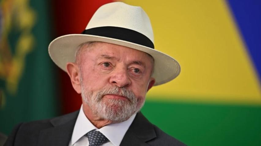 El presidente brasileño Luiz Inácio Lula da Silva expresó el 17 de septiembre de 2026 que “los cubanos no merecen estar pasando lo que están pasando”, denunciando el impacto del bloqueo estadounidense y reafirmando la solidaridad de Brasil con Cuba.