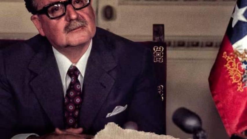 11 de septiembre de 1973: el golpe en Chile que marcó a Nuestra América.  Ese día, el Palacio de La Moneda fue bombardeado y la democracia chilena fue quebrantada por la fuerza, con el respaldo de Estados Unidos.